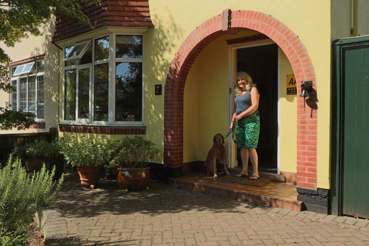 The Yellow House B&B Woodborough  Экстерьер фото